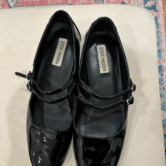 Steve Madden Mary Jane flats - Picture 3 of 4